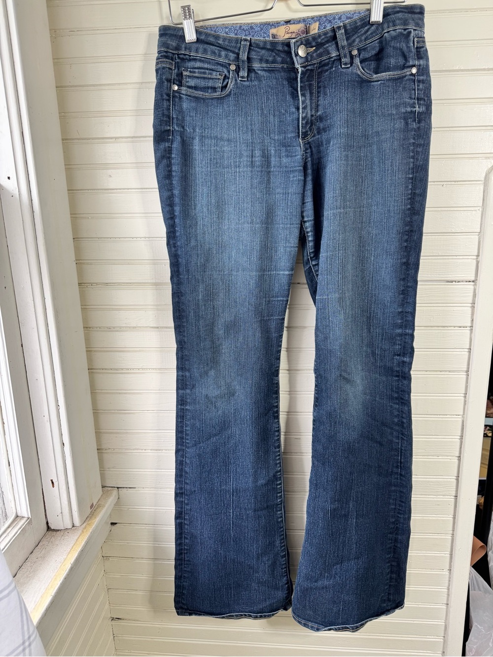 Paige skyline Women’s Blue Bootcut Jeans
